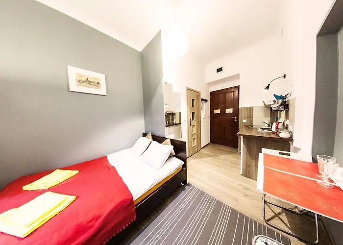 Homely Apartment's Old Town