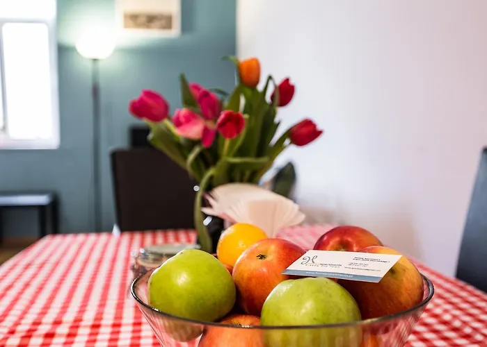 Homely Apartment's Old Town