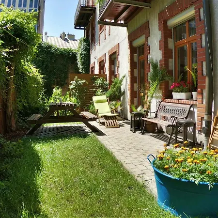 Homely Apartment's Old Town