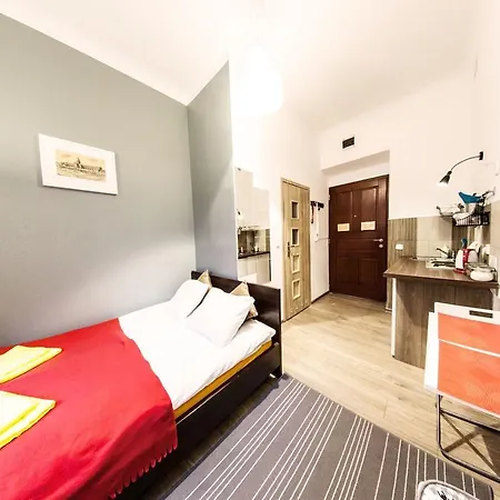 Homely Apartment's Old Town